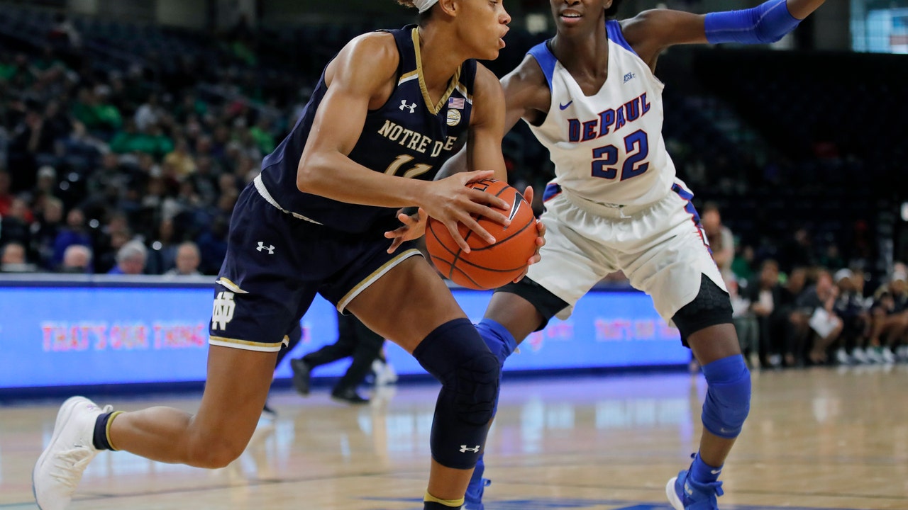 No. 1 Notre Dame passes first test, tops No. 15 DePaul